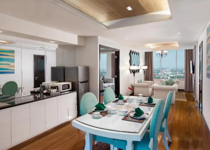 Alana & Convention Center Solo By AstonHotel di Solo